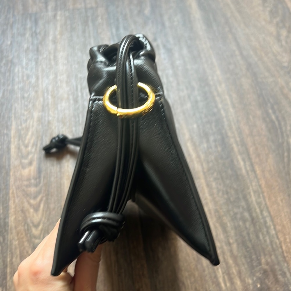 Drawstring Handbag - Black - Picture 4 of 6